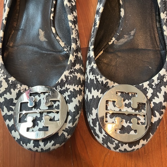 Gently worn Tory Burch Flats - Picture 2 of 5